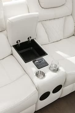 S2020 Party Time (White)  | image 3