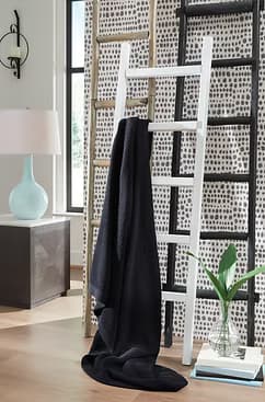 Ashley 1001086 Gayelery  | image 1