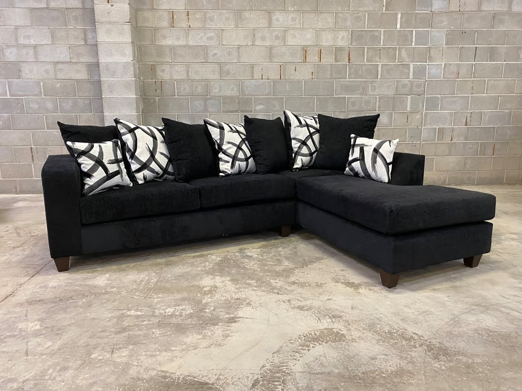 110 - BLACK Sectional | image 1