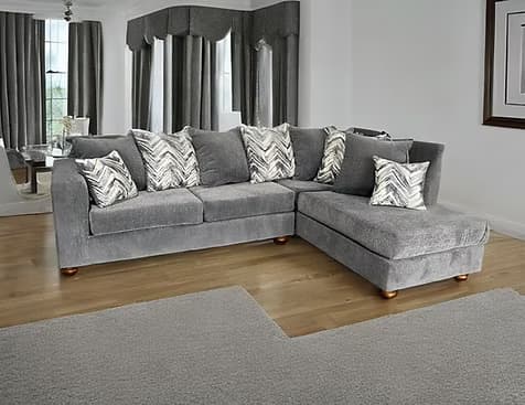S305 Zander Sectional | image 1