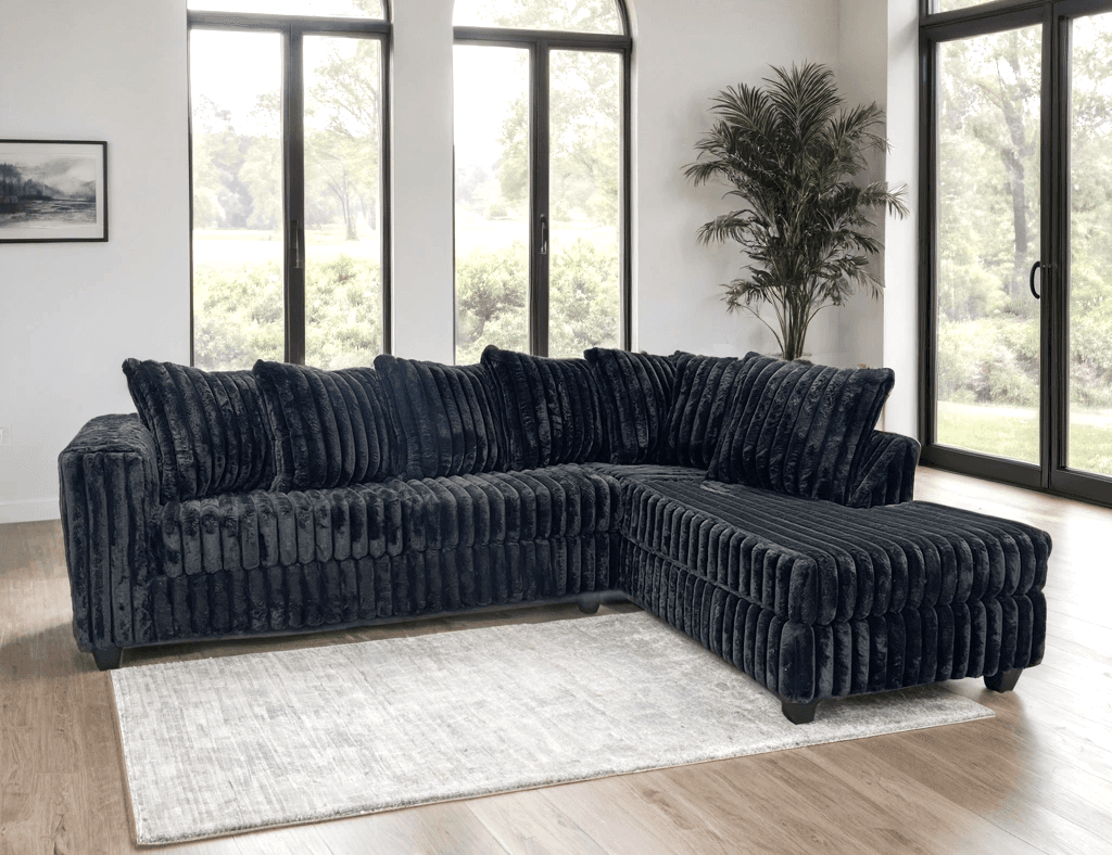 510 - Sectional | image 1