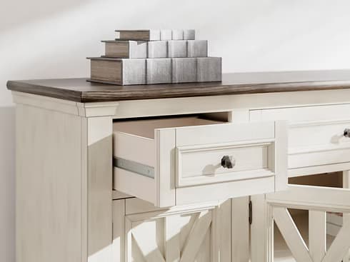 Ashley W647-68 Bolanburg | image 2