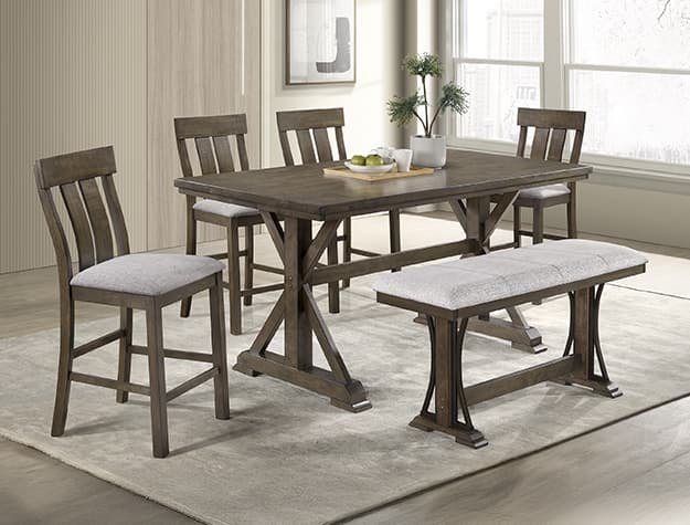 LLOYD/QUINCY CTR HT DINING GROUP | image 1