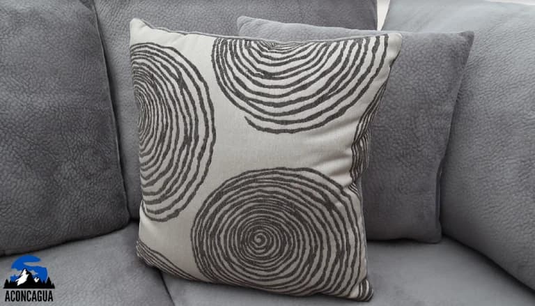 Jumba Sectional | image 4