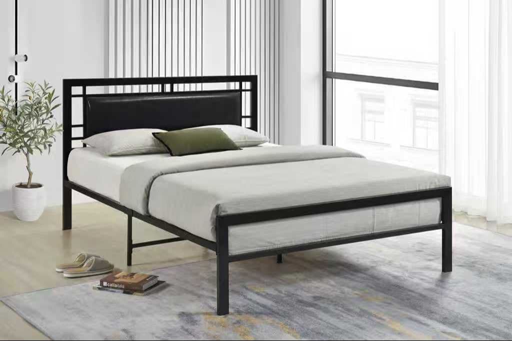 BM31 Metal Platform Bed - Full | image 1