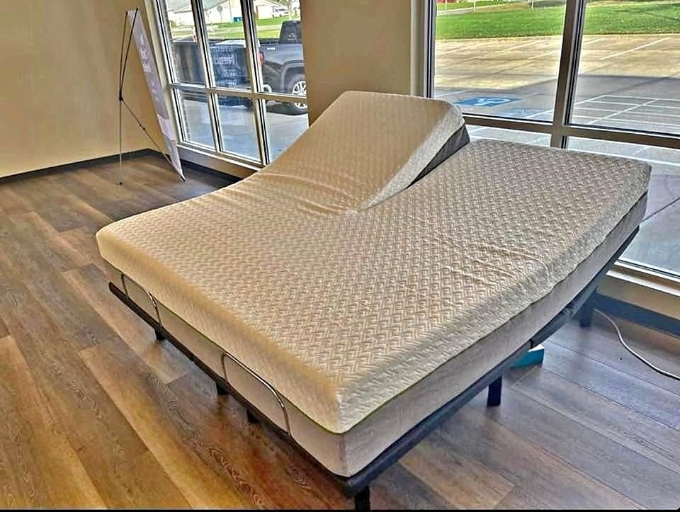 Ashley M1X12 Comfort Premier Adjustable Base - Image 2