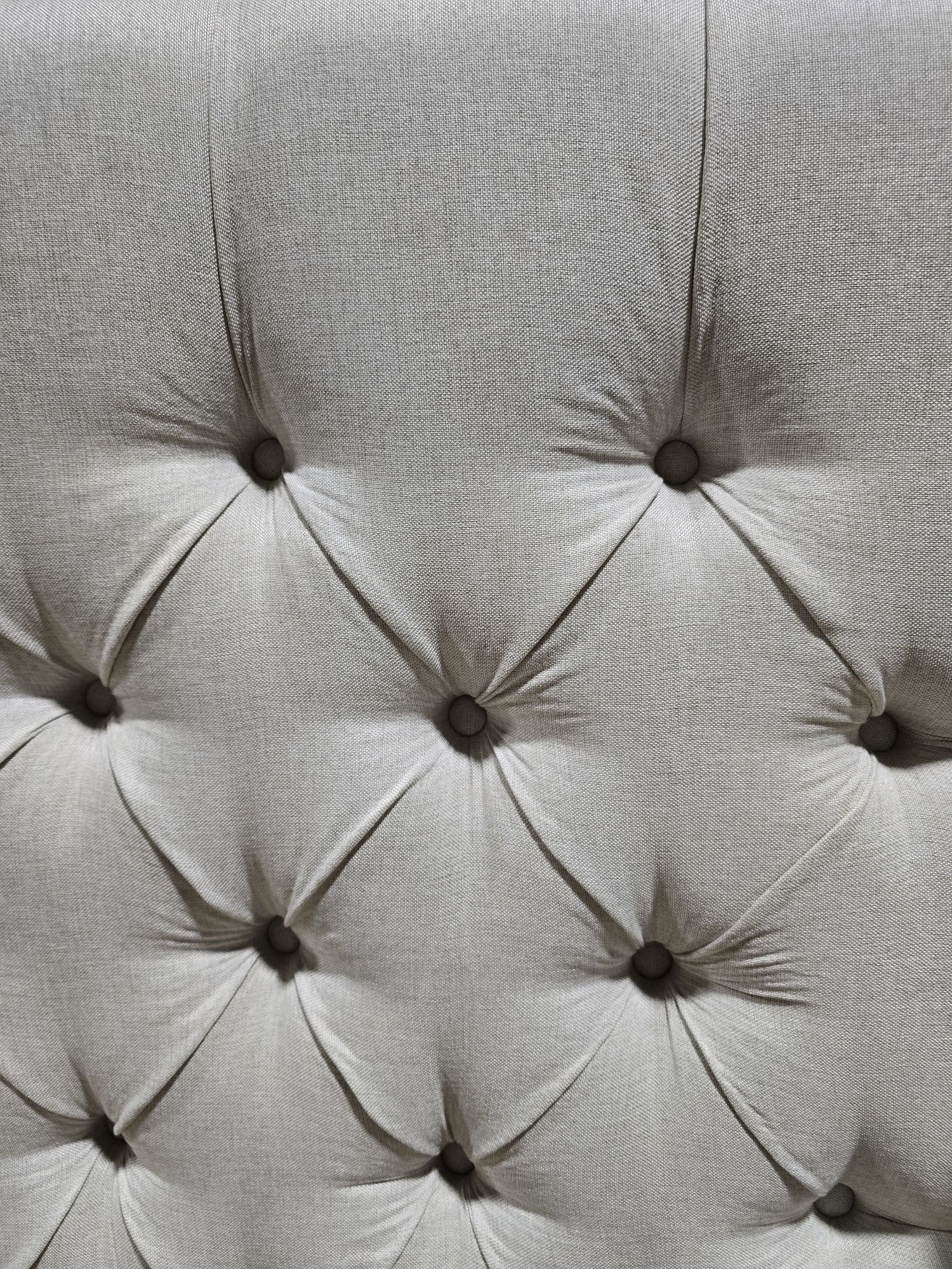 Hugh Linen Upholstered Platform Bed - Image 2