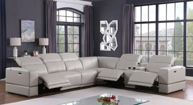 Franco Light Grey 7-Piece 4 Power Reclining Sectional