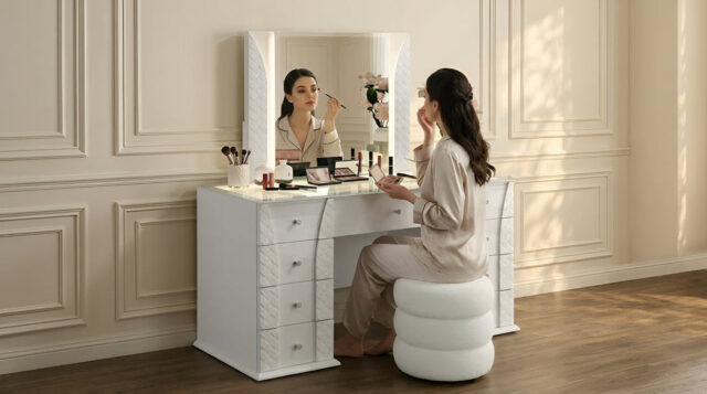 Ivette White Vanity Set