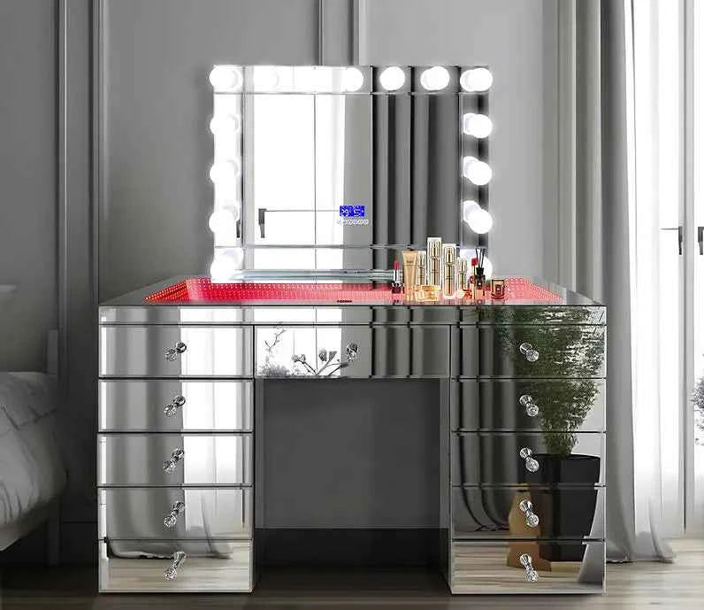 Aryana Silver Vanity Set