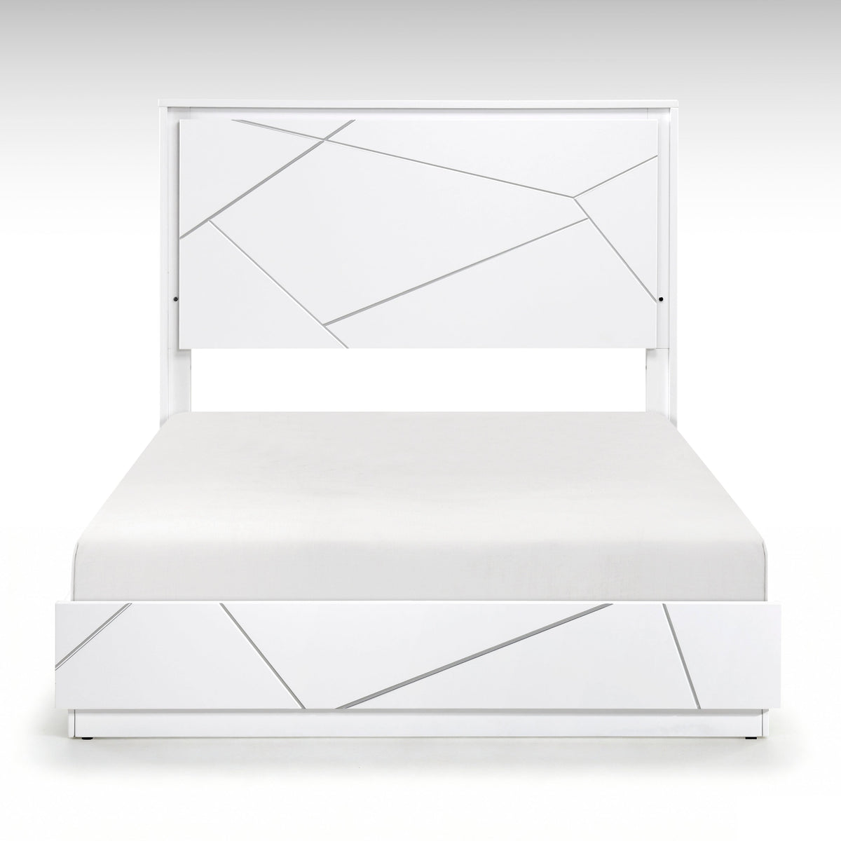Orlo White Eastern King Bed