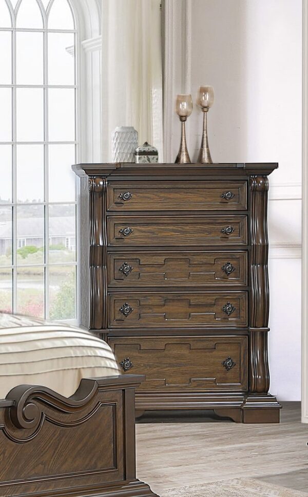 Chests & Dressers