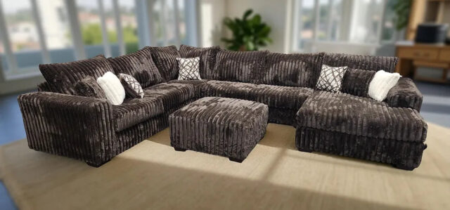 Texan Chocolate 4-Piece Right Arm Facing (RAF) Sectional