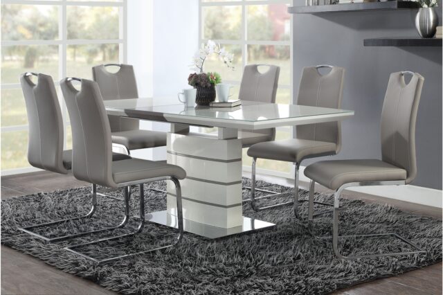 5599 Glissand Dining Set