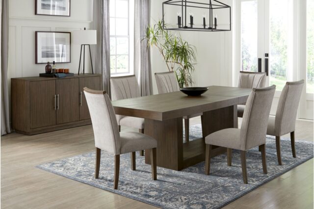5764 Brookings Dining Set