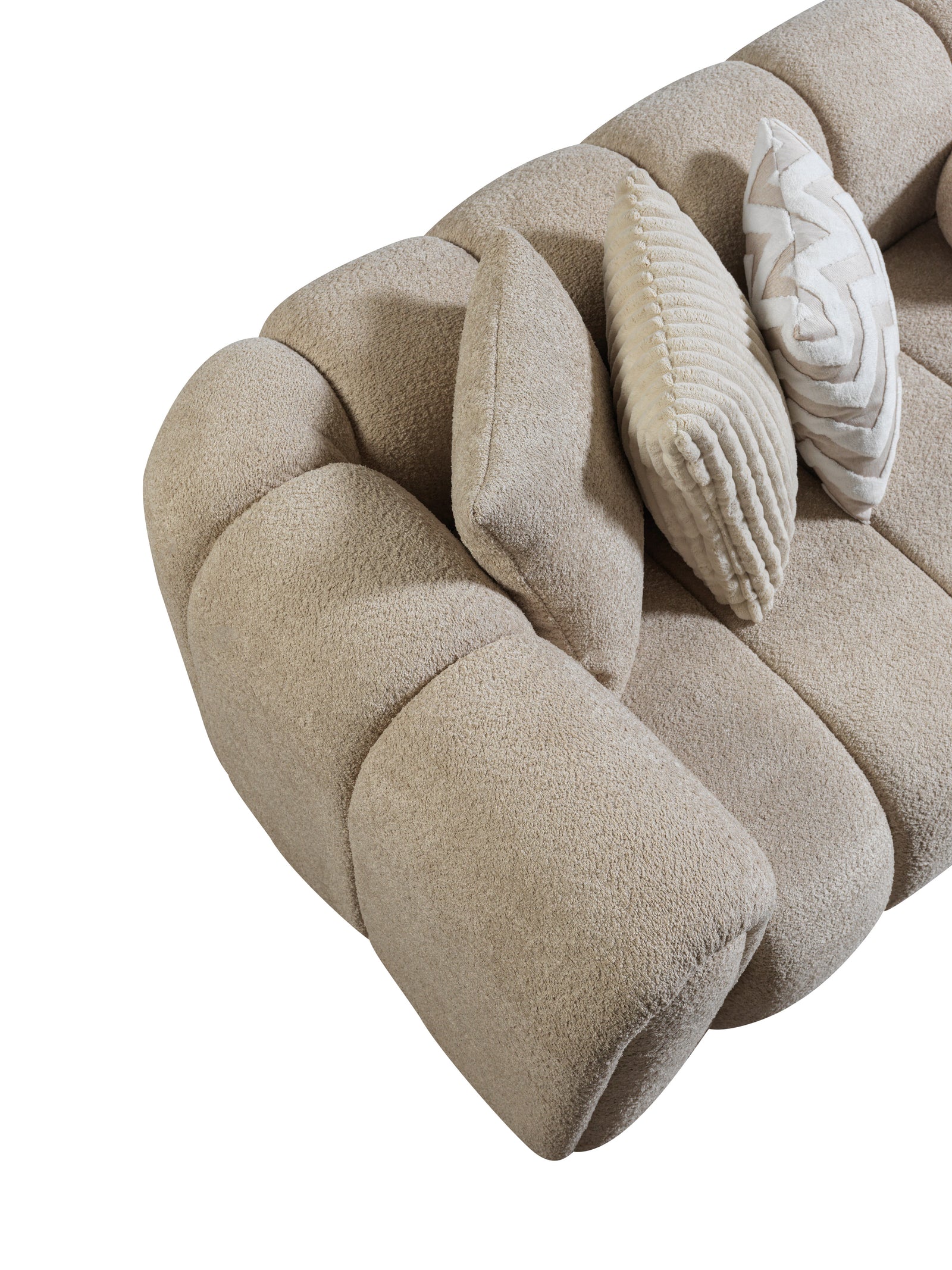 Lis Sand Boucle 115" Sectional