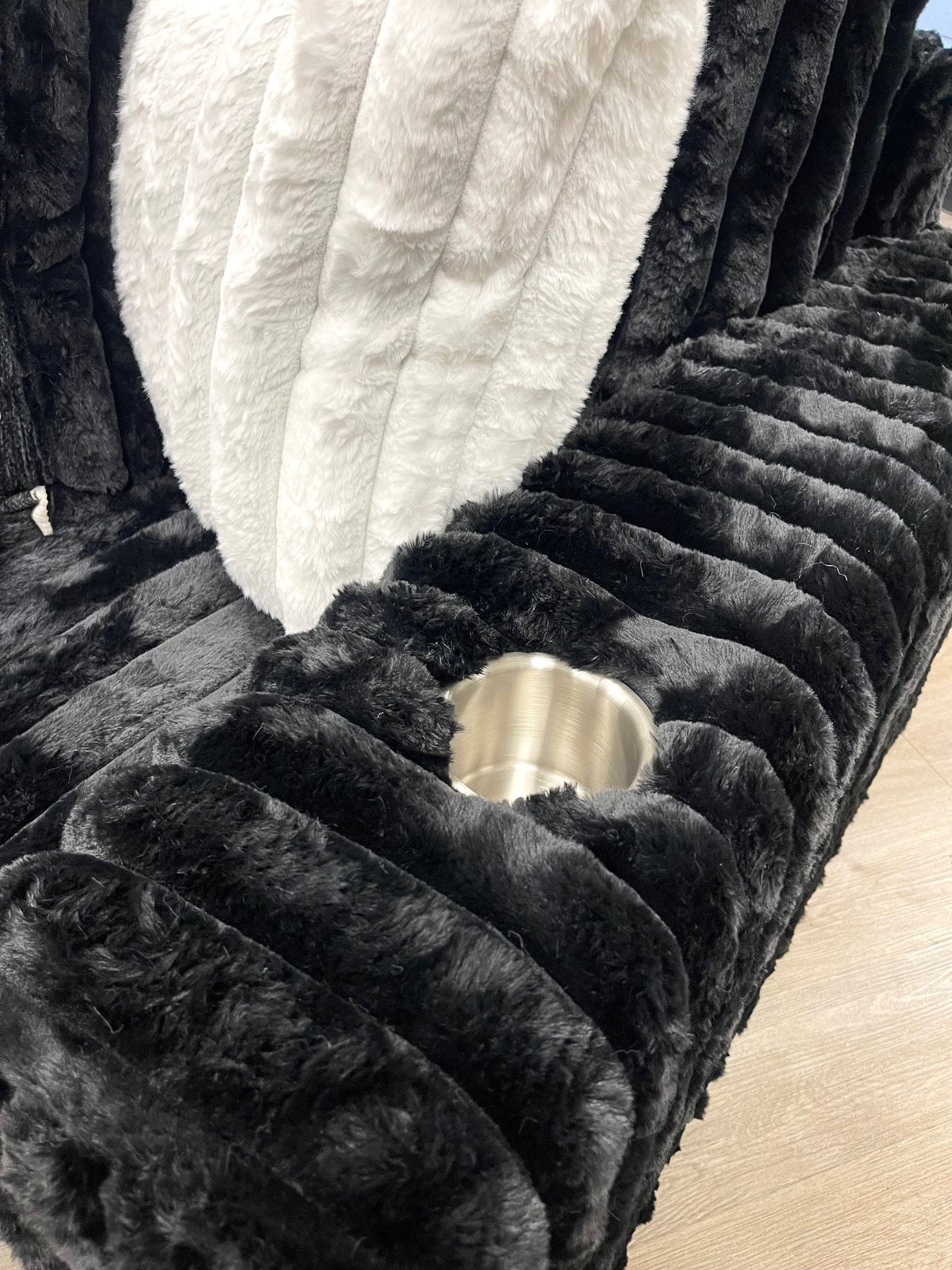 9600 Black Oversized Sectional