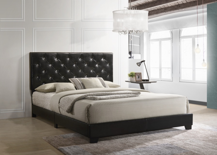 2020 Black Platform Bed